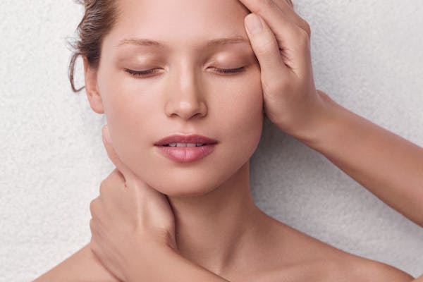 一休限定 モイスチャーフェイシャル 60分 クラランス スキン スパ Ginza Six店 一休 Comスパ